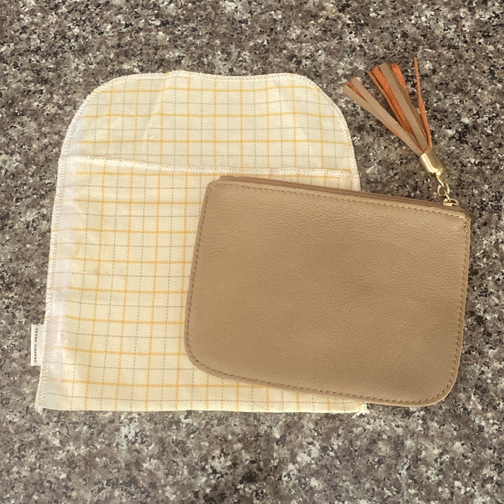 Graphic Image pouch